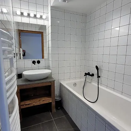 Apartment Avec Jacuzzi, Terrasse, Parking & Wifi - Fr-1-598-92 *