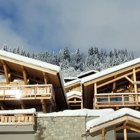 Apartment De Charme Avec Jacuzzi Et Parking, 6 Pers. Aux Gets - Fr-1-598-92